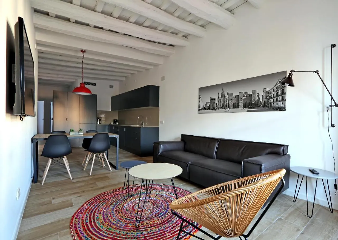 Classbedroom Port Ramblas Barcelona Apartment